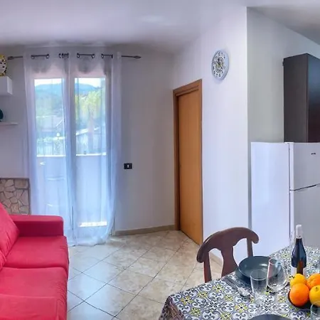 Apartament Little House Cefalù